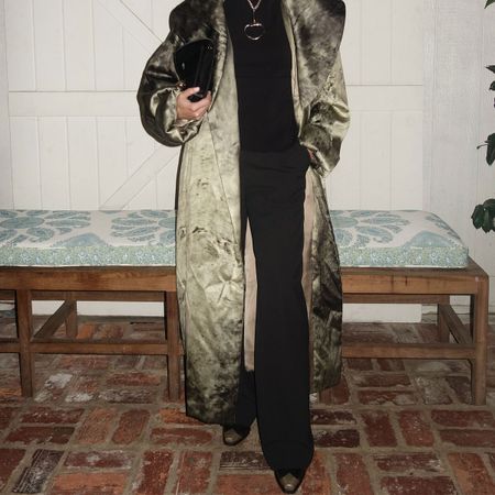 @jen_wonders grover rad coat outfit